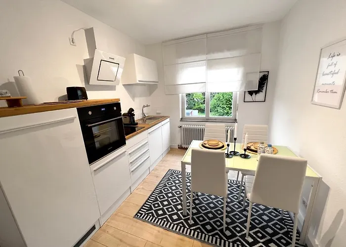 One Bed And One Sofa Bed, Self Check In, Invoice Daire